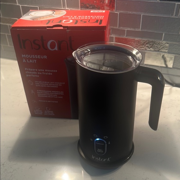 Instant Milk Frother - Black - Picture 3 of 7